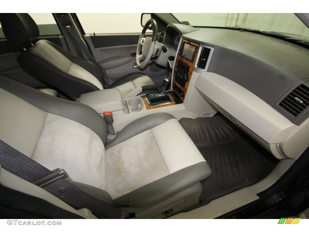 2009 Jeep Grand Cherokee Limited Front Seat Photo #75724704