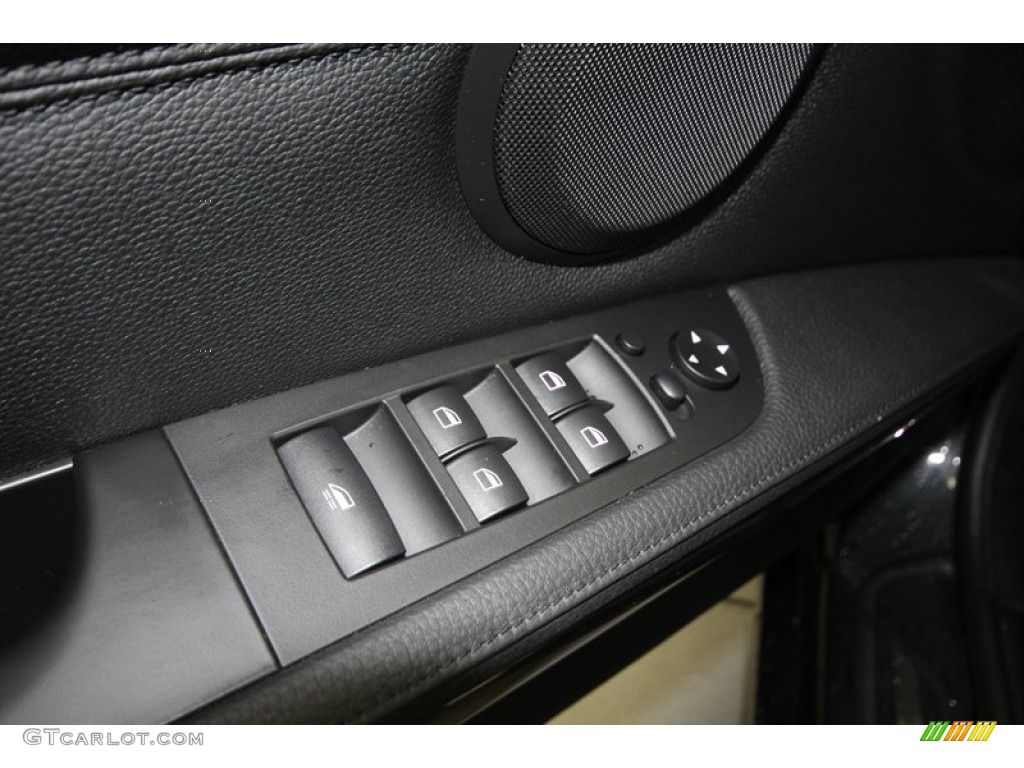 2010 3 Series 335i Convertible - Black Sapphire Metallic / Black photo #15