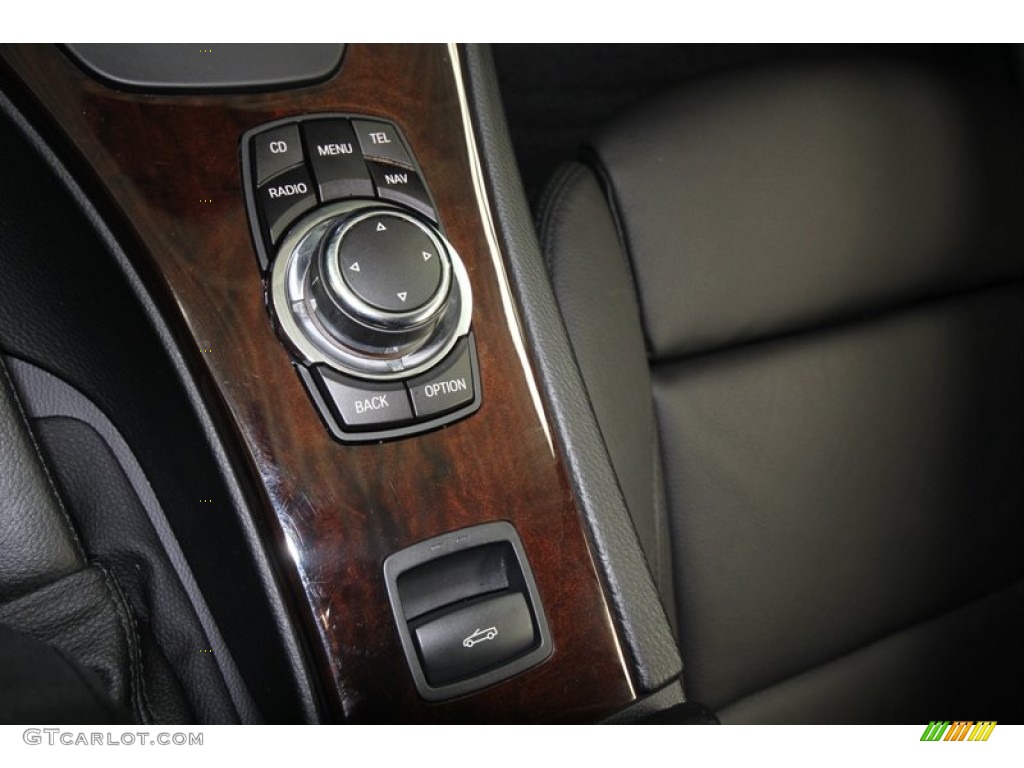 2010 3 Series 335i Convertible - Black Sapphire Metallic / Black photo #22