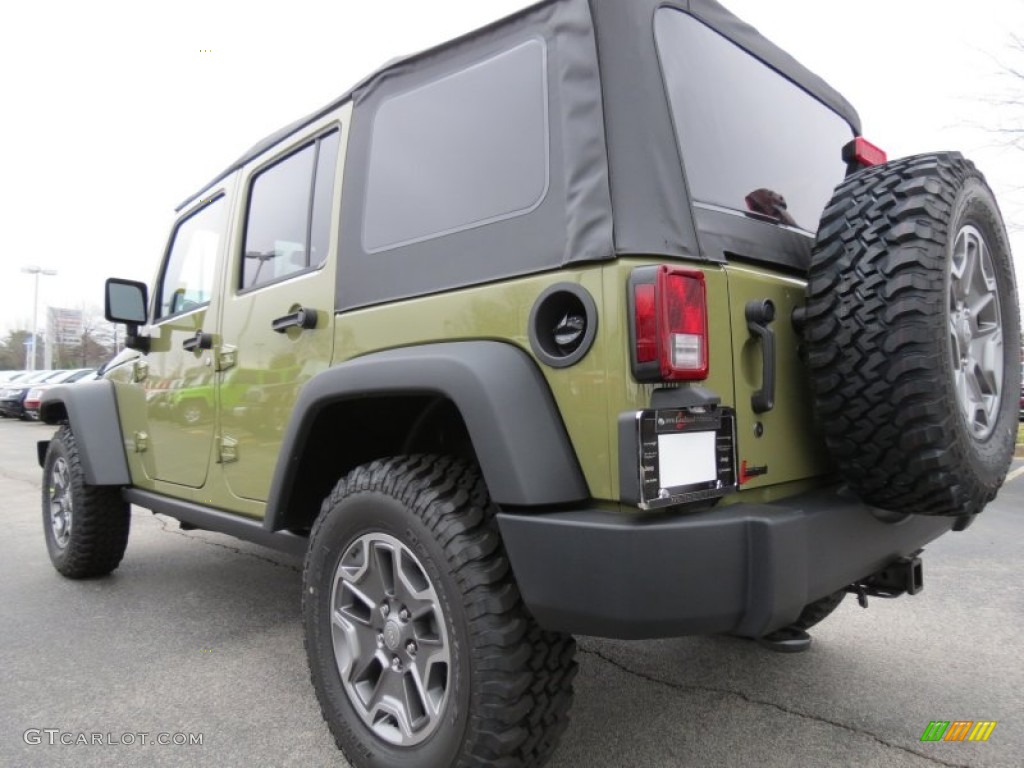 2013 Wrangler Unlimited Rubicon 4x4 - Commando Green / Black photo #2