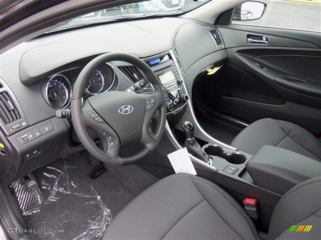 Black Interior 2013 Hyundai Sonata SE Photo #75728465