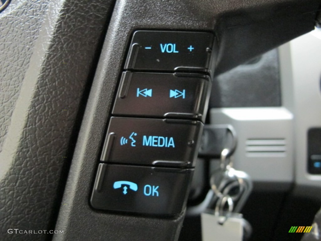 2009 Ford F150 FX4 SuperCab 4x4 Controls Photo #75733022