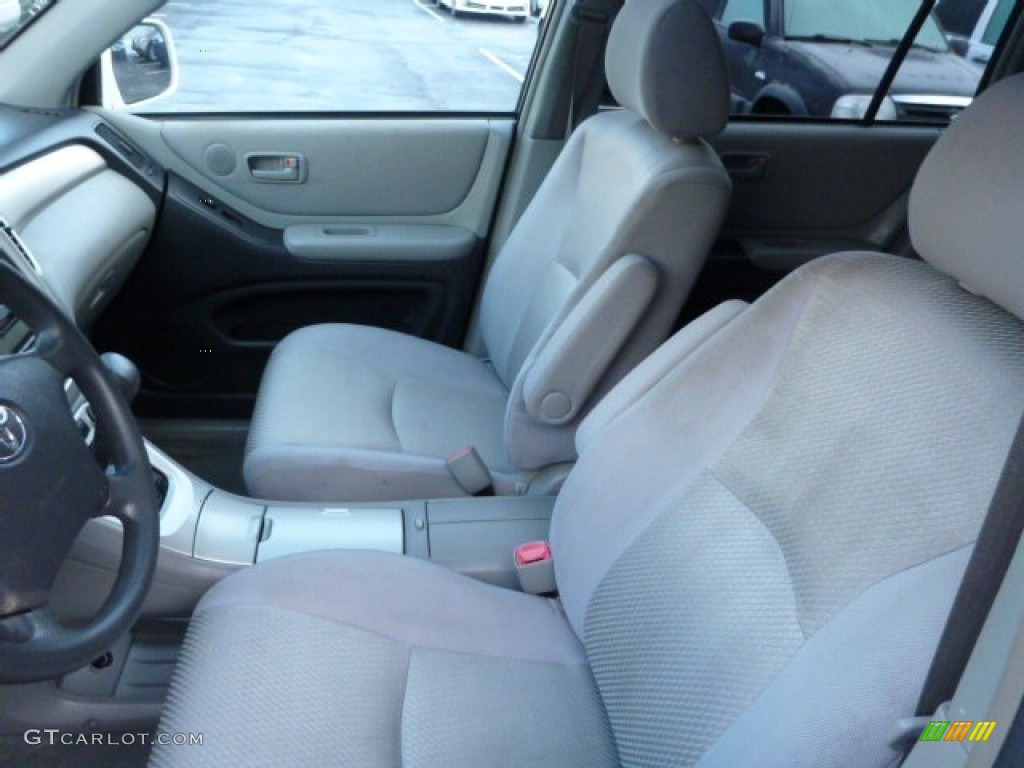 2007 Toyota Highlander V6 Front Seat Photos
