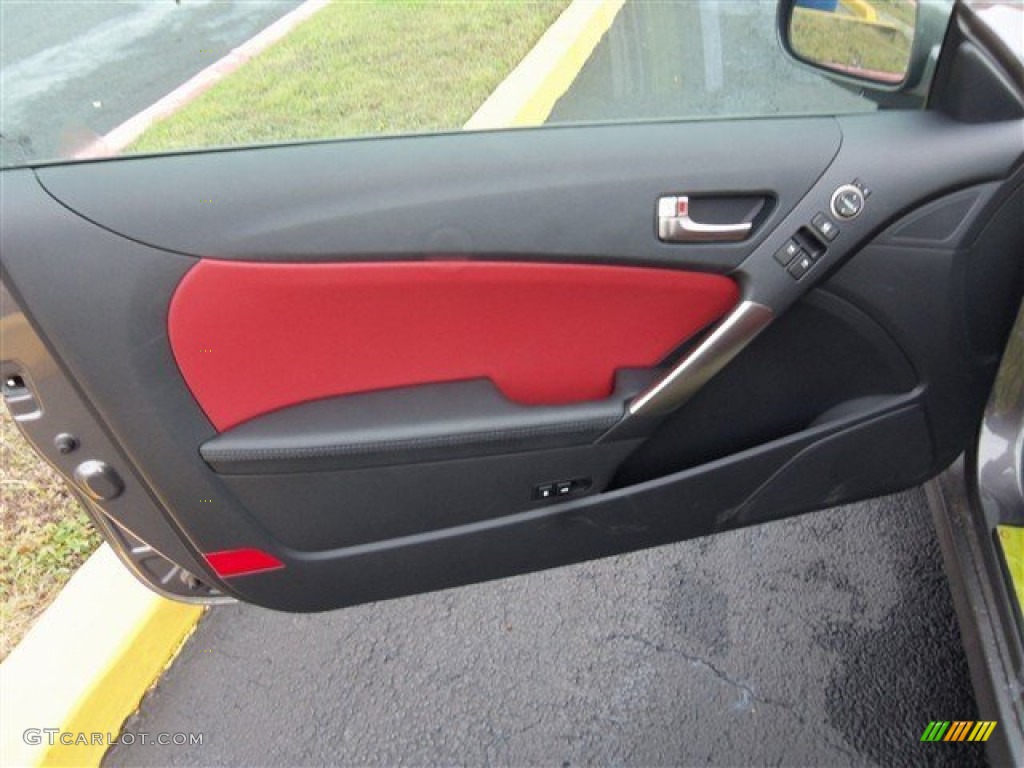2013 Hyundai Genesis Coupe 2.0T R-Spec Red Leather/Red Cloth Door Panel Photo #75734585