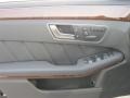 Black - E 350 Sedan Photo No. 6