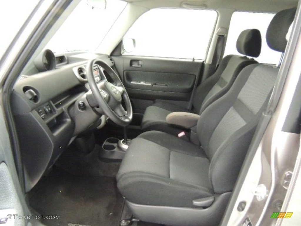 2006 Scion xB Standard xB Model Front Seat Photo #75737426