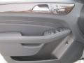 Iridium Silver Metallic - ML 350 4Matic Photo No. 6