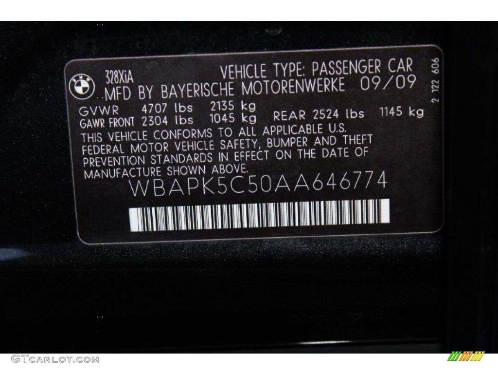 2010 3 Series 328i xDrive Sedan - Black Sapphire Metallic / Black photo #33