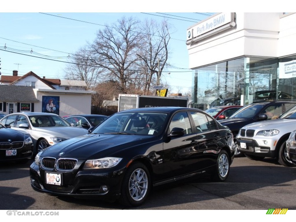 2010 3 Series 328i xDrive Sedan - Black Sapphire Metallic / Black photo #1