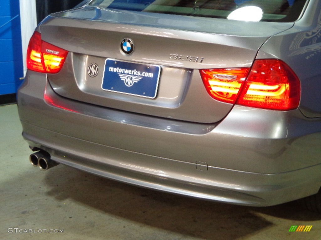 2010 3 Series 328i xDrive Sedan - Space Gray Metallic / Black photo #10