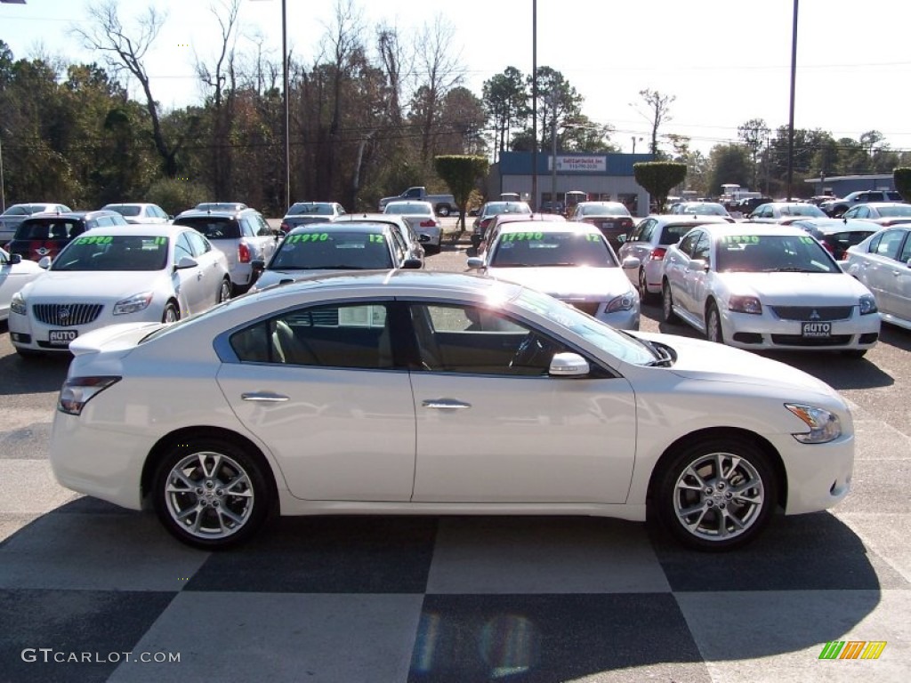 2012 Maxima 3.5 SV Premium - Winter Frost White / Cafe Latte photo #3