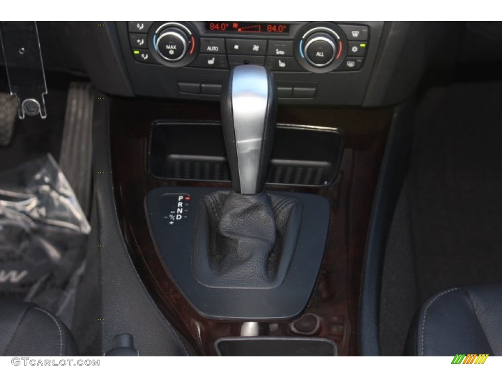 2010 3 Series 328i xDrive Sedan - Black Sapphire Metallic / Black photo #15