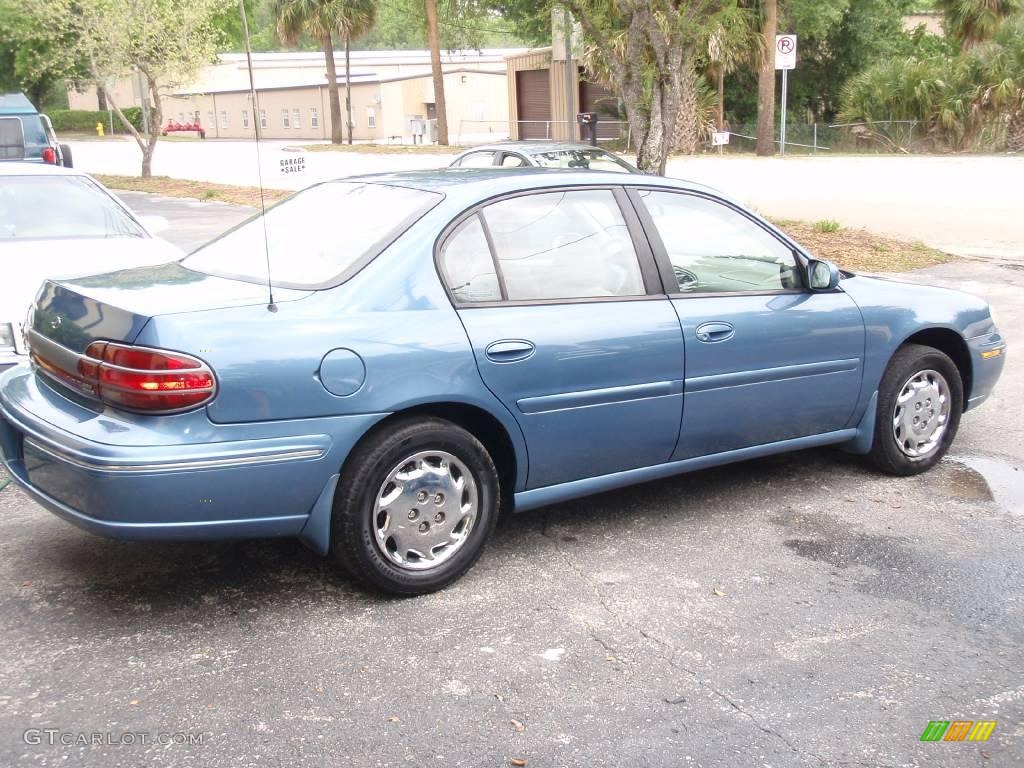 Oldsmobile 1998 cutlass