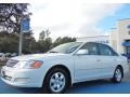 Diamond White Pearl 2001 Toyota Avalon XL