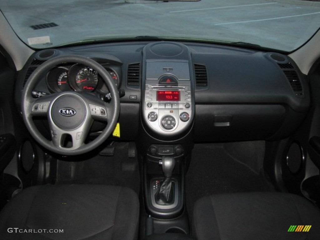2011 Kia Soul + Black Soul Logo Cloth Dashboard Photo #75750050