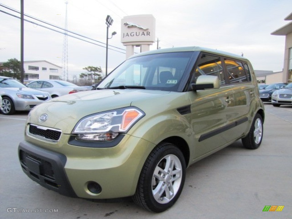 Alien Green 2011 Kia Soul + Exterior Photo #75750101