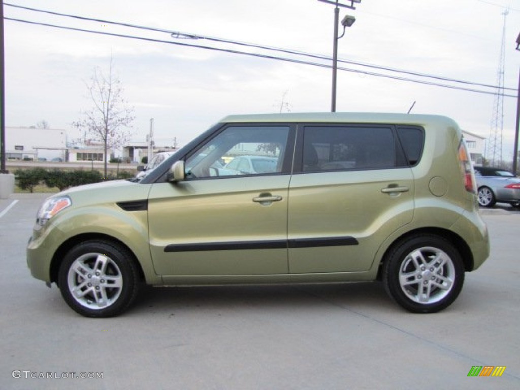 Alien Green 2011 Kia Soul + Exterior Photo #75750131