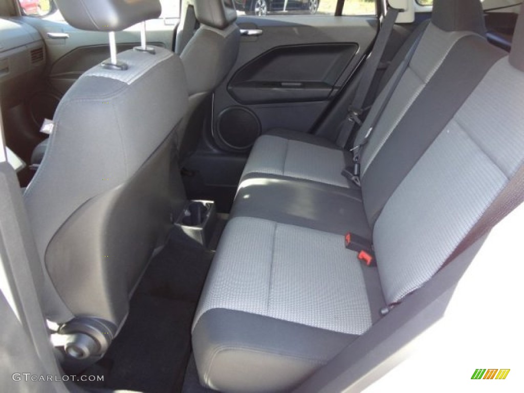 2009 Dodge Caliber SXT Rear Seat Photo #75751038