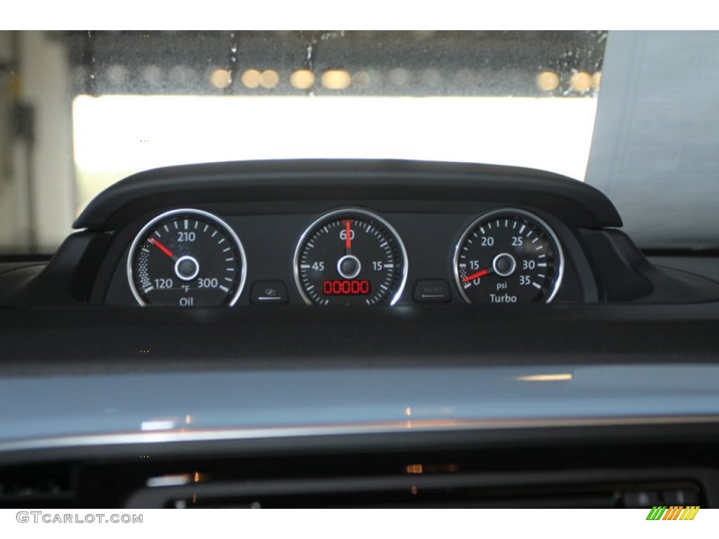 2013 Volkswagen Beetle Turbo Convertible 60s Edition Gauges Photos