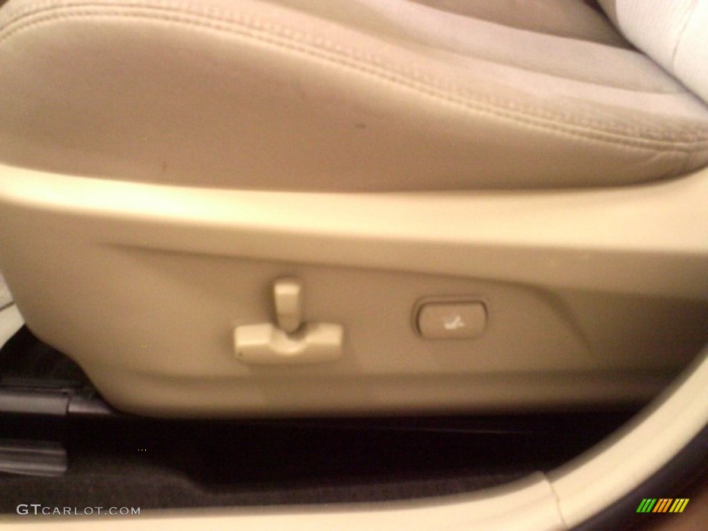 2011 Outback 2.5i Premium Wagon - Caramel Bronze Pearl / Warm Ivory photo #7