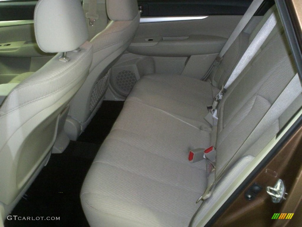 2011 Outback 2.5i Premium Wagon - Caramel Bronze Pearl / Warm Ivory photo #9