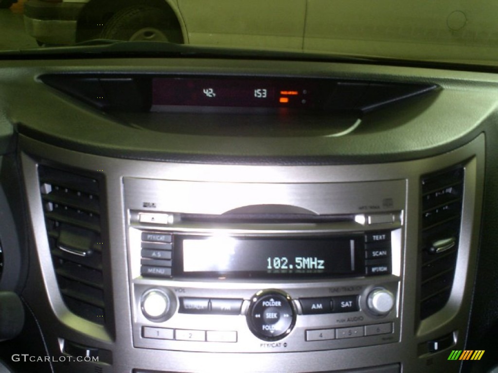 2011 Outback 2.5i Premium Wagon - Caramel Bronze Pearl / Warm Ivory photo #13