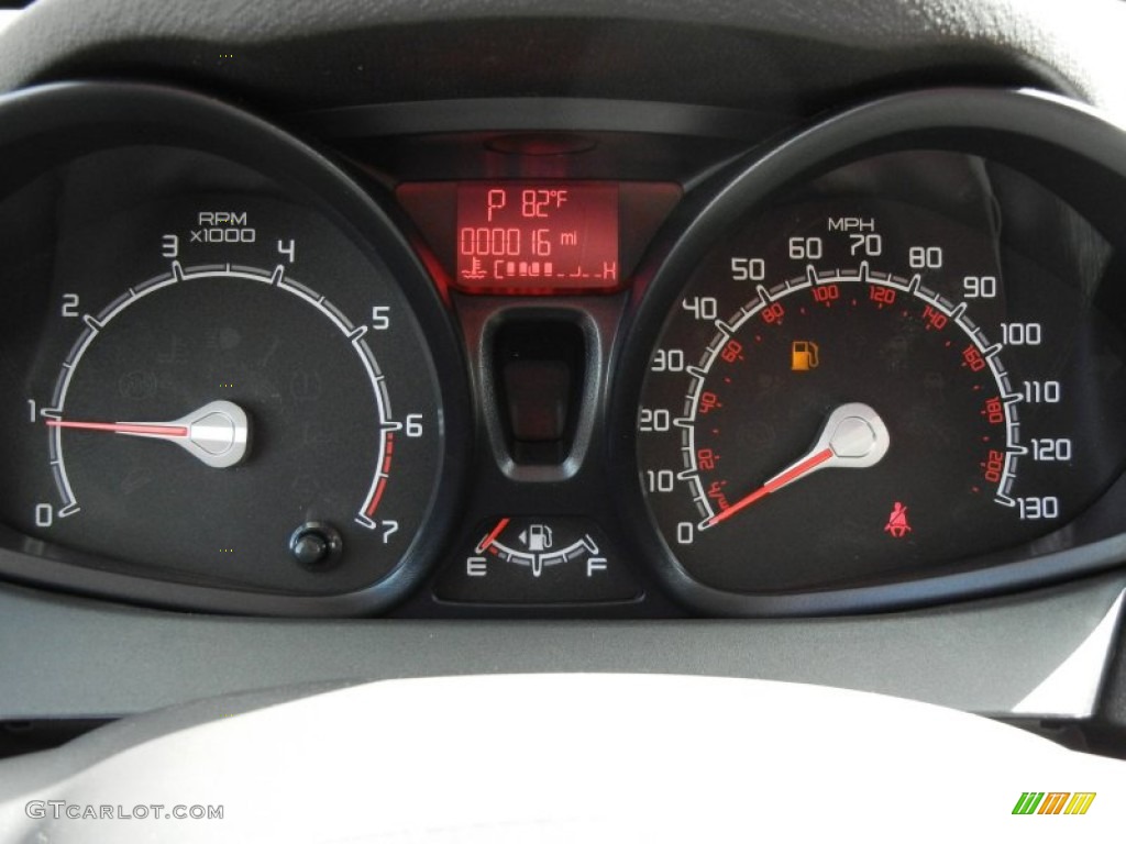 2013 Ford Fiesta Titanium Hatchback Gauges Photo #75752187