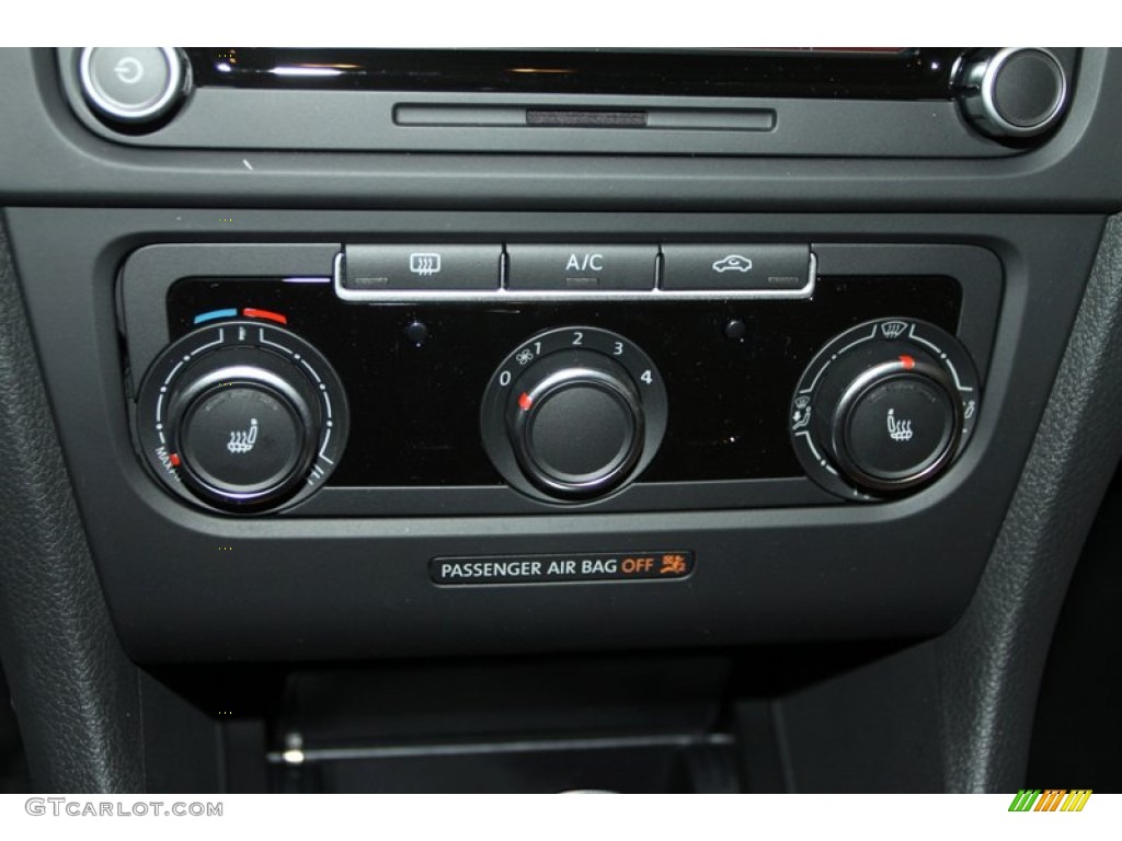 2013 Volkswagen Jetta TDI SportWagen Controls Photo #75752297