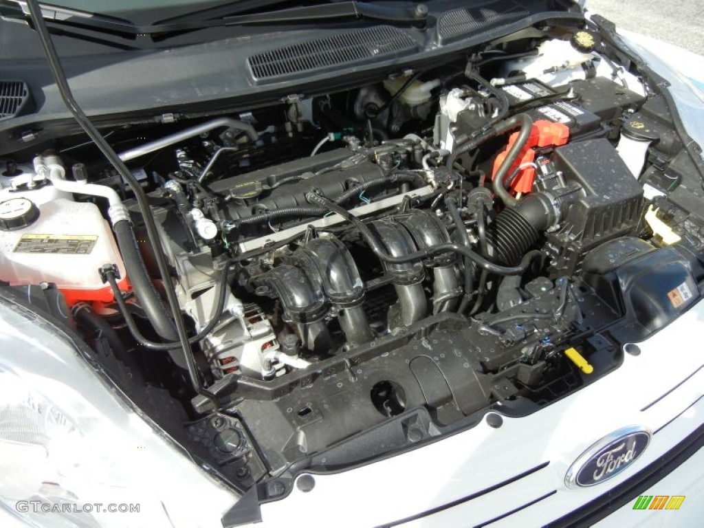 2013 Fiesta S Sedan - Oxford White / Charcoal Black/Light Stone photo #11