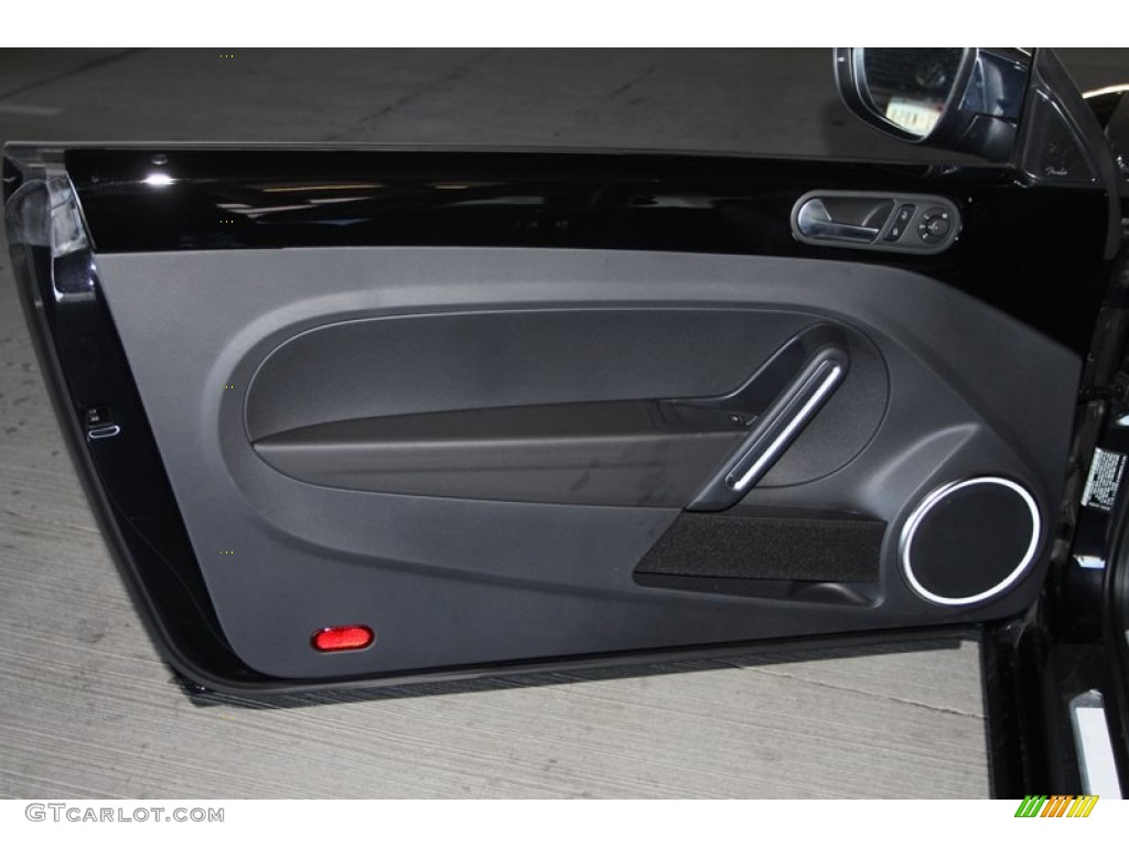 2013 Volkswagen Beetle Turbo Fender Edition Cheyenne Black Fender Edition Door Panel Photo #75752744