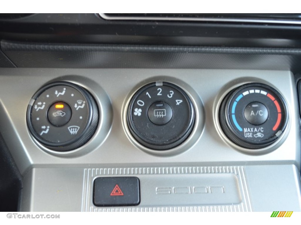 2008 Scion xB Standard xB Model Controls Photo #75753323