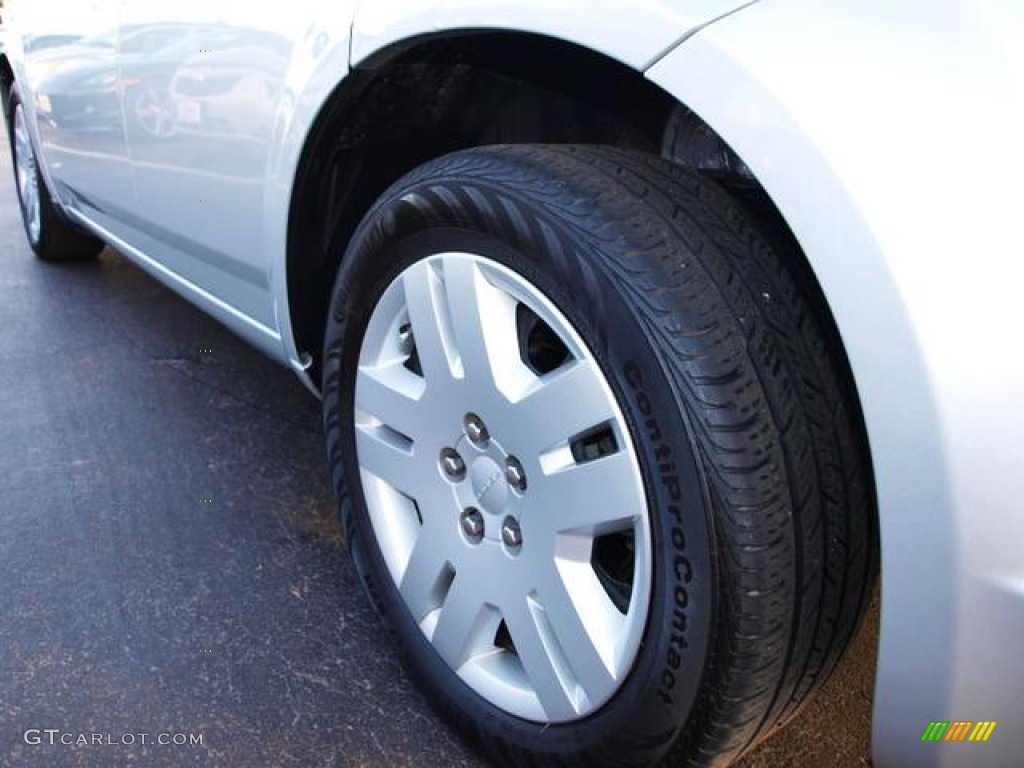 2012 Dodge Avenger SE Wheel Photo #75753881