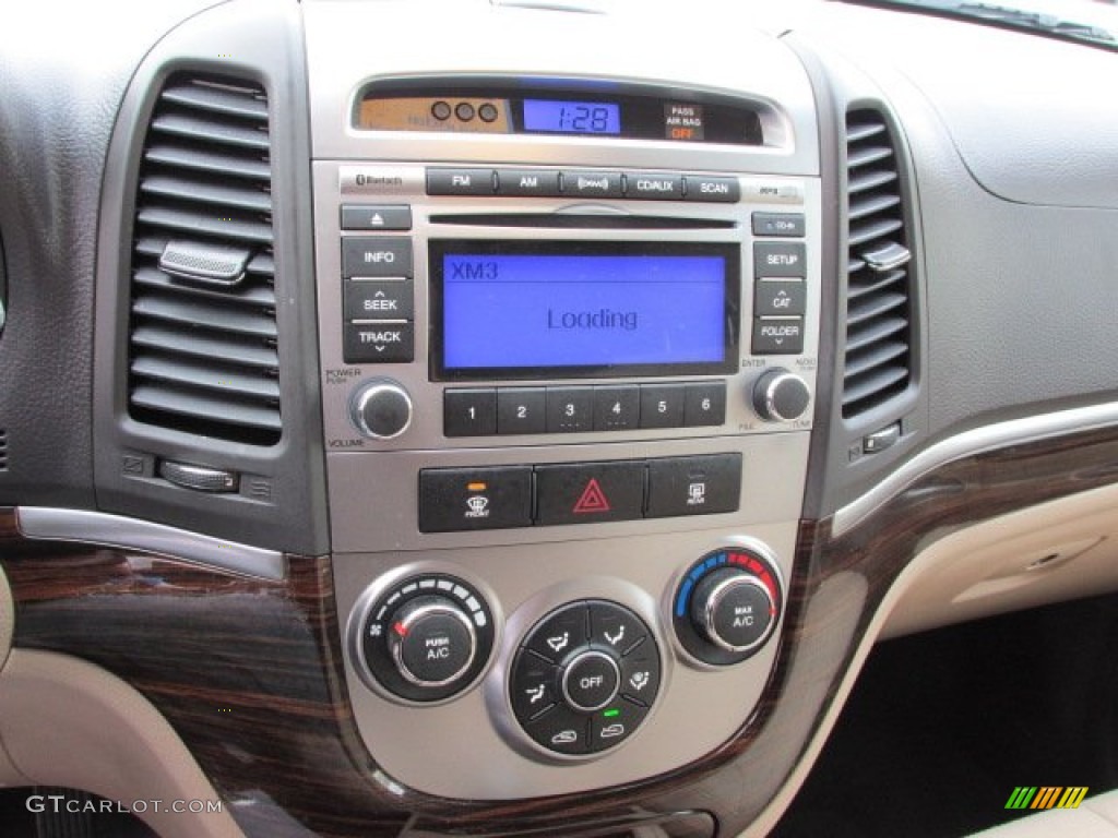 2012 Hyundai Santa Fe GLS AWD Controls Photo #75754712