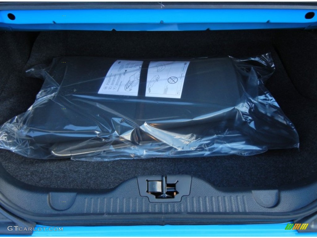 2013 Mustang V6 Premium Convertible - Grabber Blue / Charcoal Black photo #11