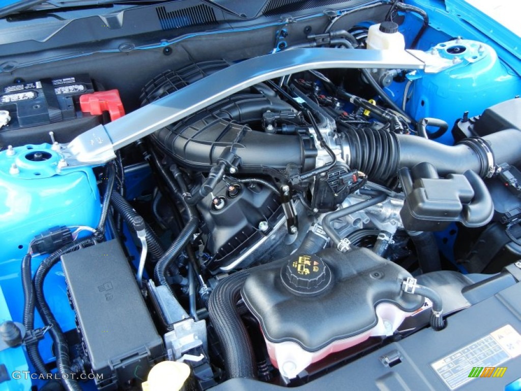 2013 Mustang V6 Premium Convertible - Grabber Blue / Charcoal Black photo #12