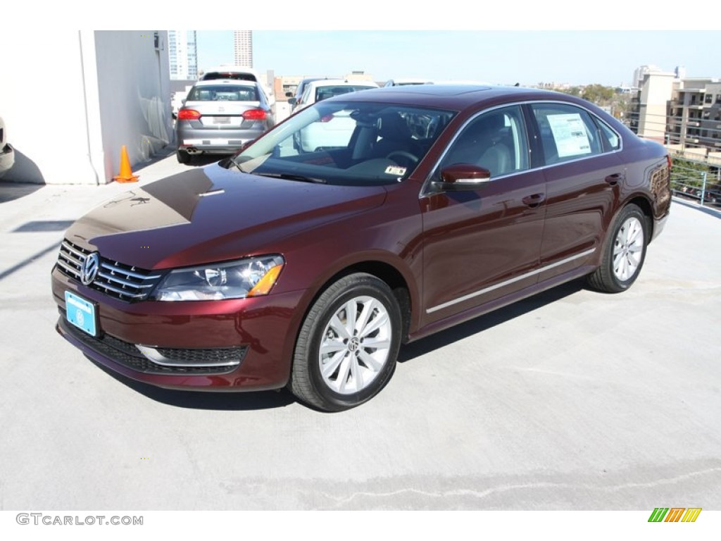 Opera Red Metallic 2013 Volkswagen Passat 2.5L SEL Exterior Photo #75757958