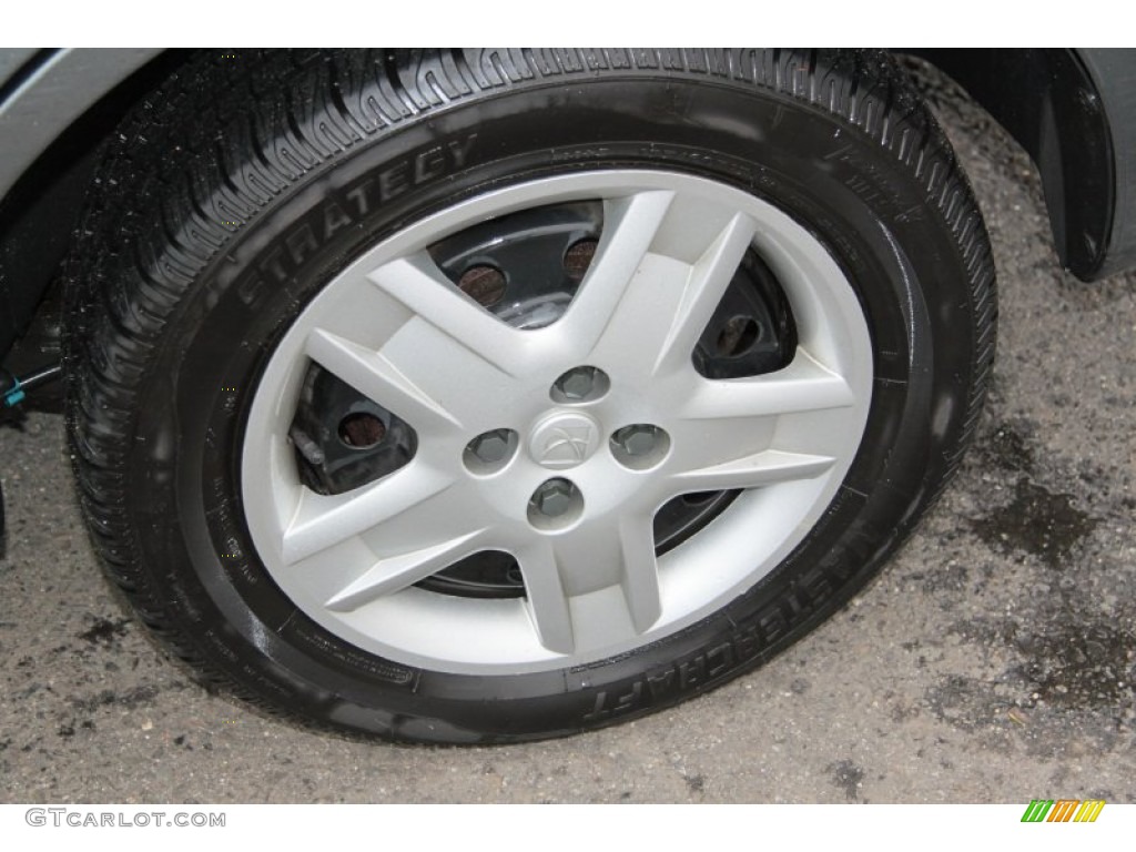 2006 Saturn ION 2 Sedan Wheel Photo #75758081