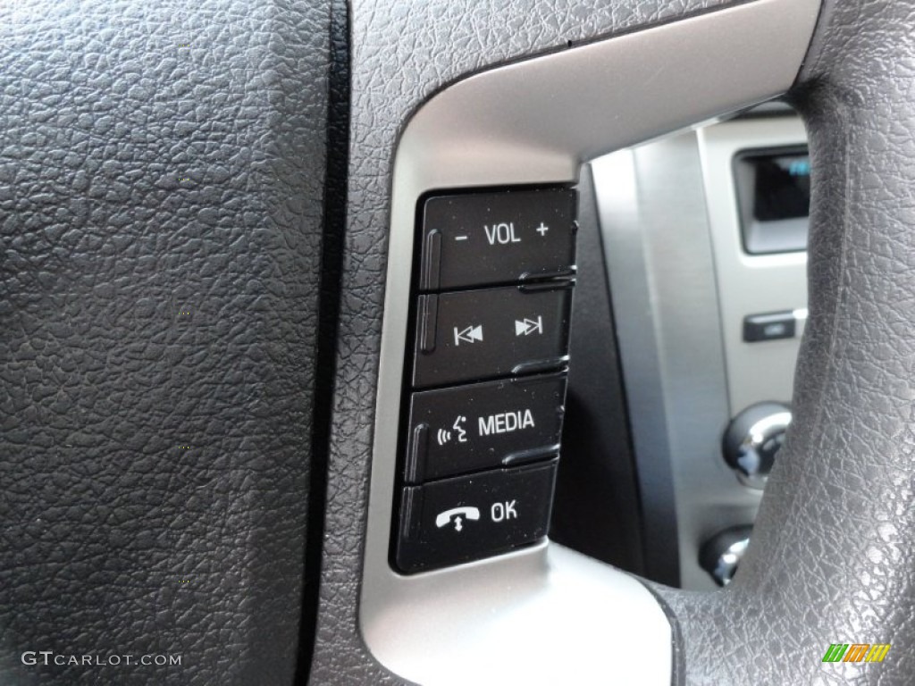 2012 Ford Fusion SE Controls Photo #75758267