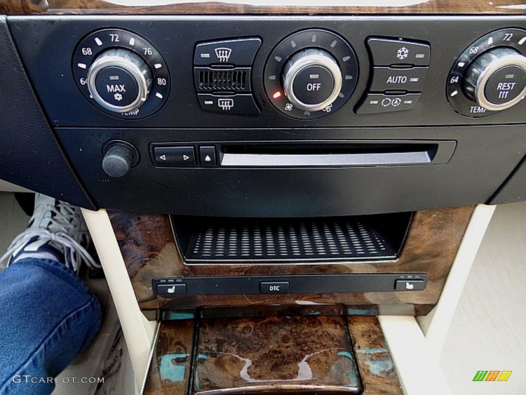 2007 BMW 5 Series 525i Sedan Controls Photo #75759122