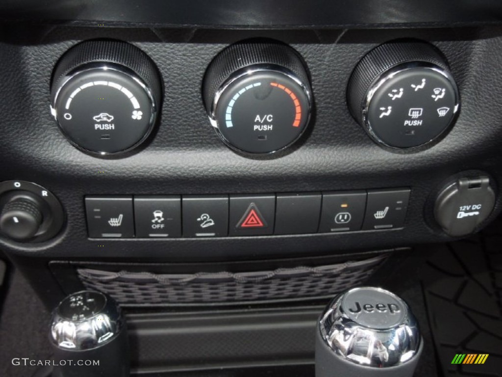2013 Jeep Wrangler Unlimited Oscar Mike Freedom Edition 4x4 Controls Photo #75759377
