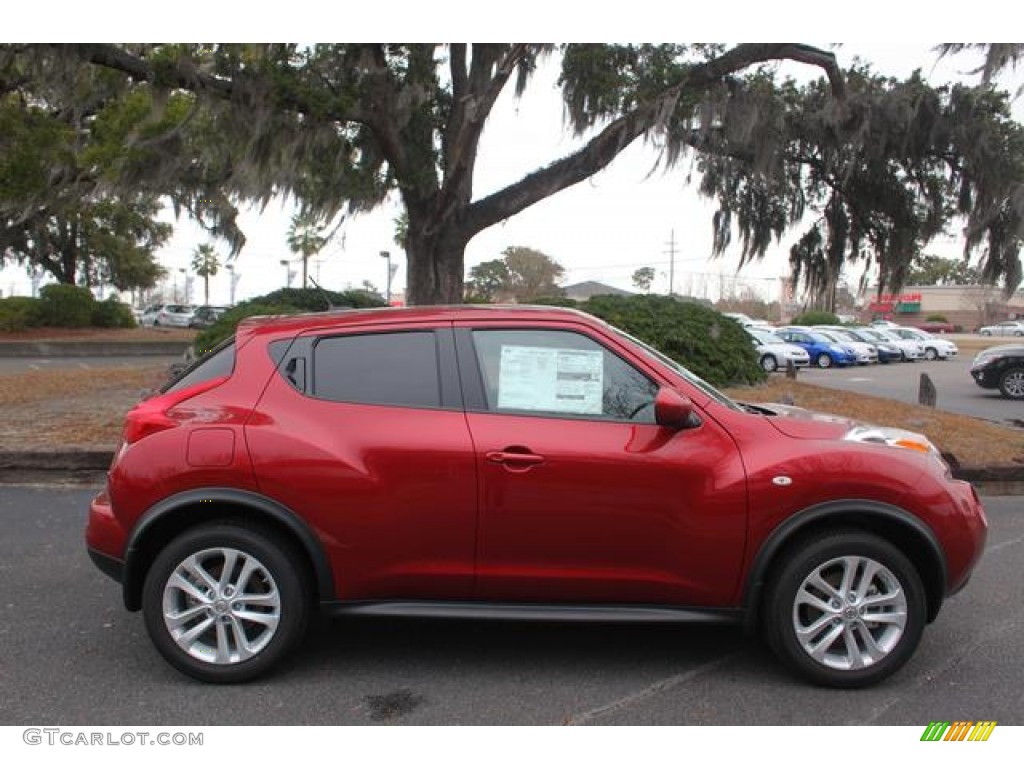 Cayenne Red 2013 Nissan Juke SV Exterior Photo #75761657
