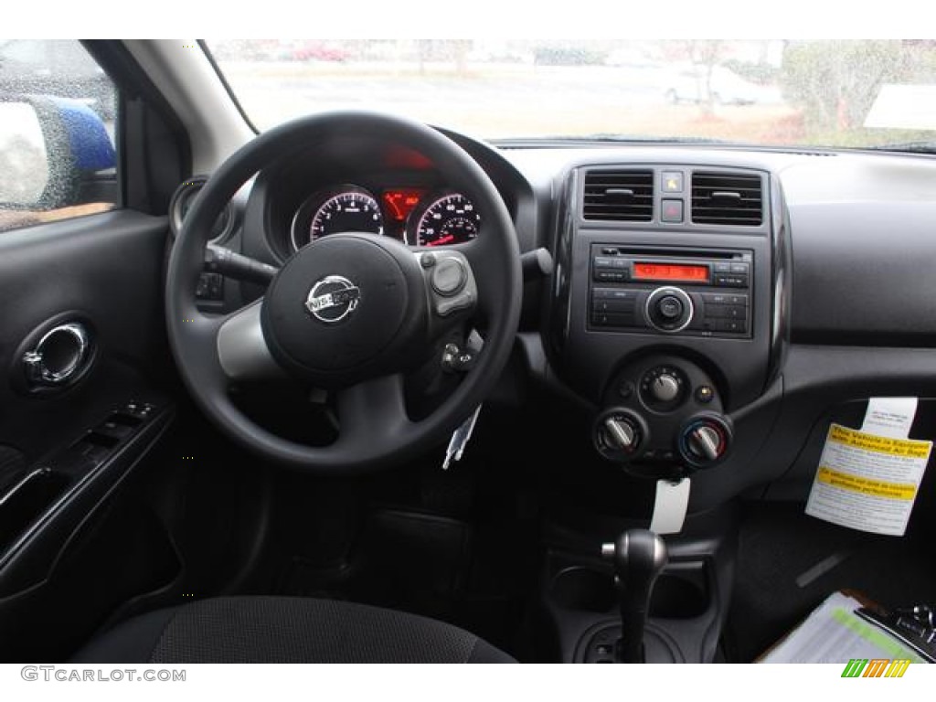 2013 Nissan Versa 1.6 SV Sedan Charcoal Dashboard Photo #75762506
