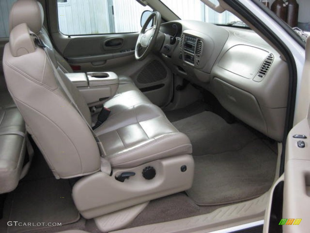 Medium Parchment Beige Interior 2003 Ford F150 Lariat SuperCab 4x4 Photo #75762745
