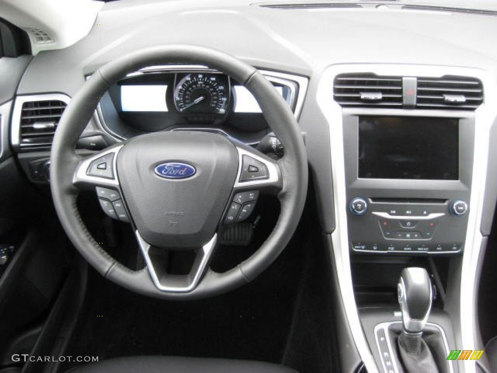 2013 Ford Fusion SE 1.6 EcoBoost SE Appearance Package Charcoal Black/Red Stitching Dashboard Photo #75763787