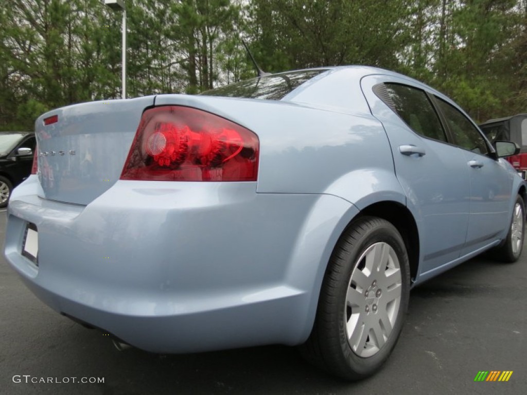 Crystal Blue Pearl 2013 Dodge Avenger SE Exterior Photo #75765251