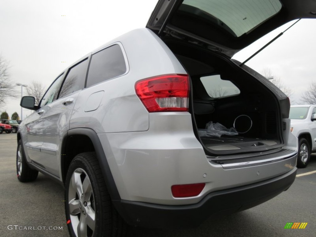 2013 Grand Cherokee Limited - Bright Silver Metallic / Black photo #11