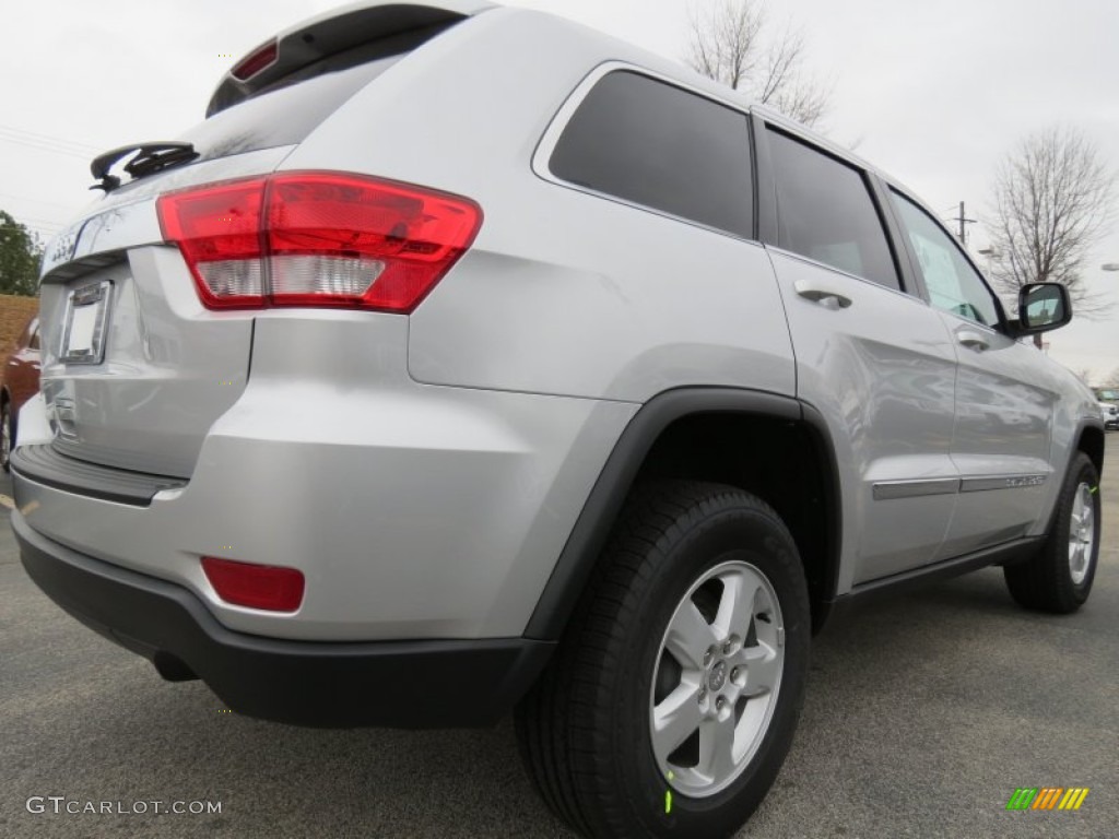 2013 Grand Cherokee Laredo - Bright Silver Metallic / Black photo #3