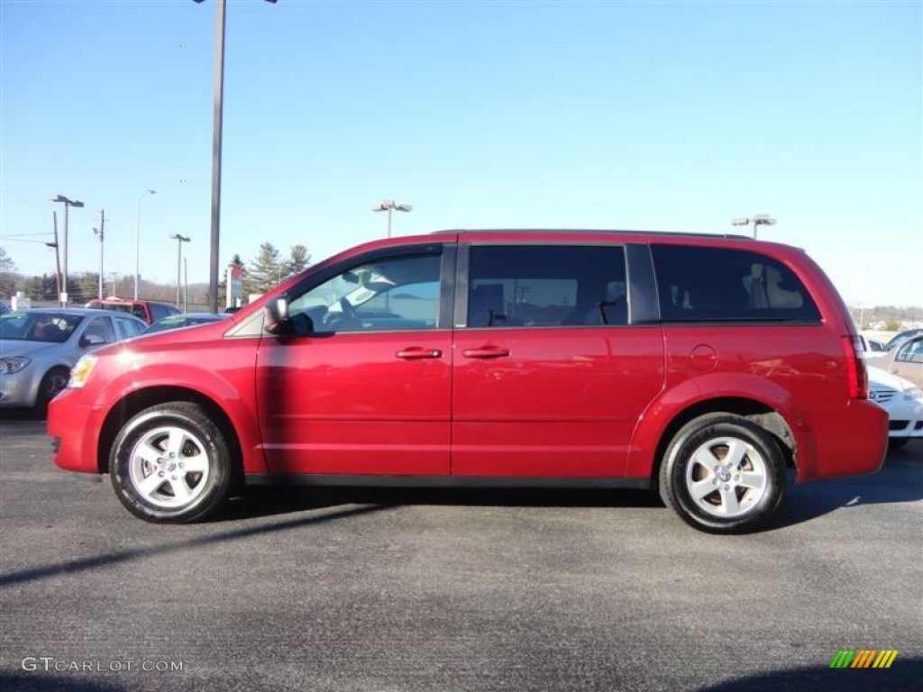 Deep Cherry Red Crystal Pearl 2010 Dodge Grand Caravan SE Hero Exterior Photo #75770075