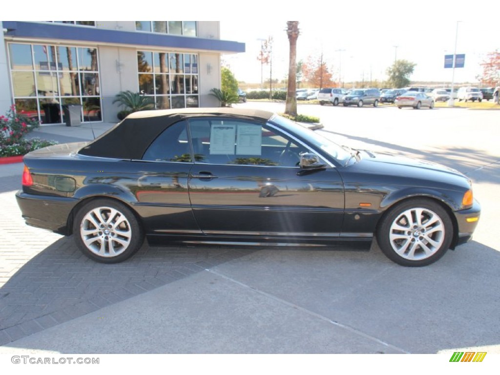 2002 3 Series 330i Convertible - Jet Black / Black photo #6