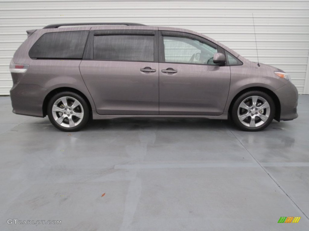 2011 Sienna SE - Predawn Gray Mica / Dark Charcoal photo #2